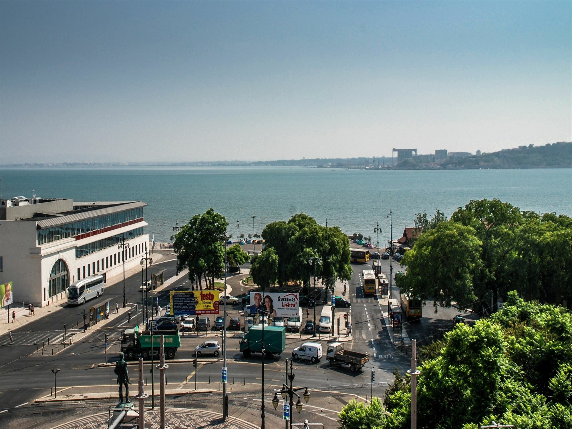City Stays Cais Do Sodre Apartments (Adults Only) Lisboa Ngoại thất bức ảnh